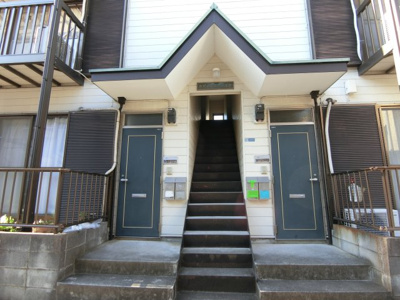 【エントランス】 | ラディッシュハイツ