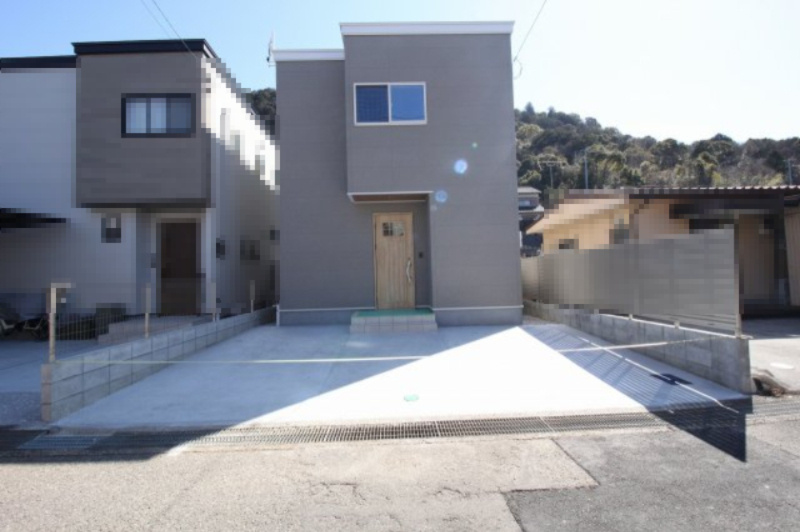 介良　新築戸建　西棟の外観