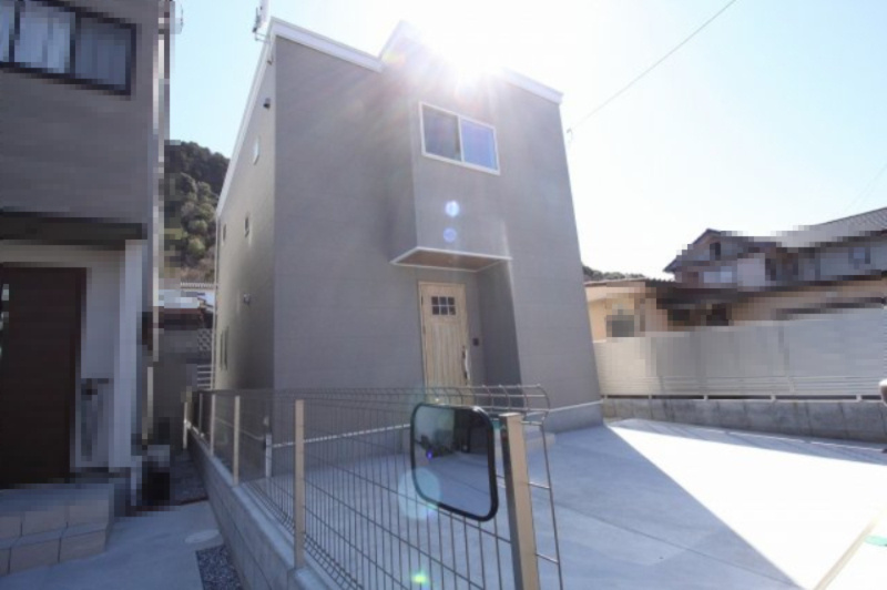 介良　新築戸建　西棟の外観