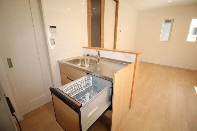 介良　新築戸建　西棟のキッチン|食器洗浄乾燥機