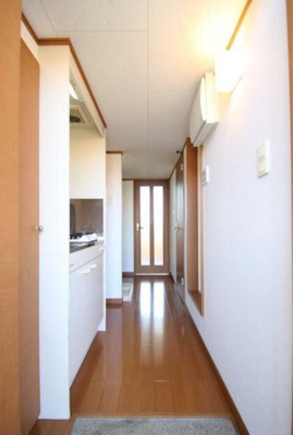 【玄関】 | メインシティガーデンスワ