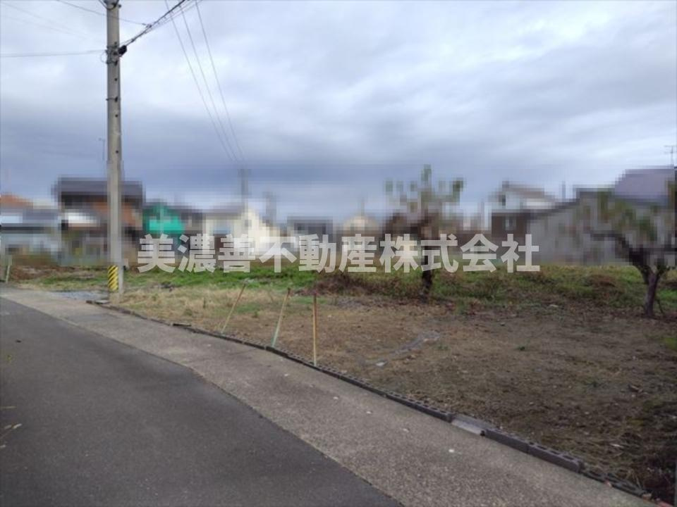 ６２１１４　岐阜市萱場町1丁目土地
