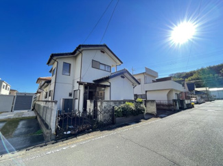 【外観】 | 鼻高町中古戸建 | ■100万円分のリフォーム付き♪■陽当り良好♪駐車場スペース完備！