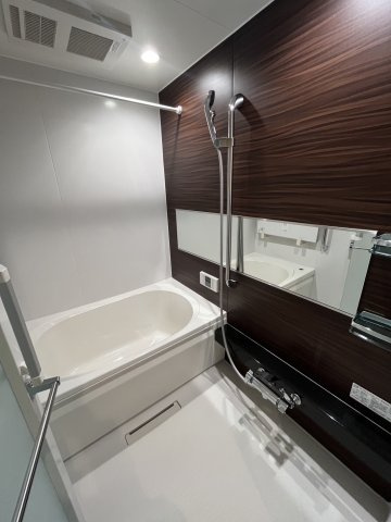 シャーメゾン　ラフテル	の浴室|落ち着いた空間のお風呂です