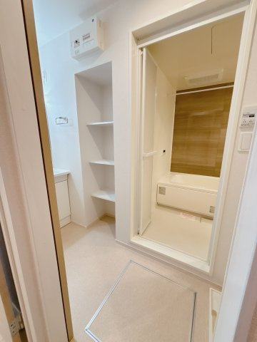 ルミナーレ・光の洗面所