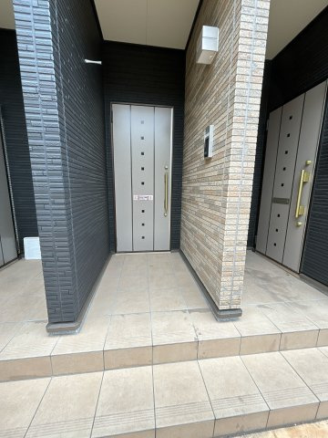 ルミナーレ・光の玄関