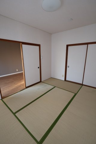 コーポKの和室