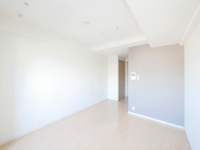 Ｆｏｒｔｕｎｅｙ大手前の居間・リビング