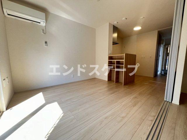 ポラリスの居間・リビング|高崎、前橋エリアのお部屋探しはエンドスケープまで！お客様の理想お聞かせ下さい♪