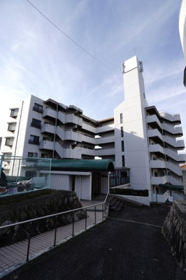 【外観】 | 【上質リノベ】牛田東パークマンション | 現地（2023年12月9日9：00頃）撮影