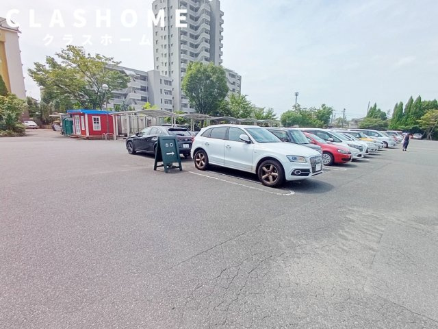シャトーヨサミ　　刈谷市の賃貸ならクラスホーム刈谷店の駐車場
