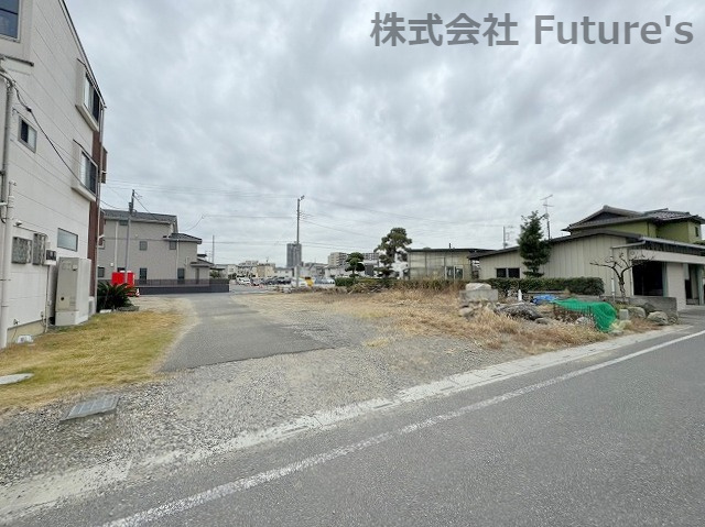 三郷市中央4丁目　建築条件無し　売地の外観|現況写真になります。