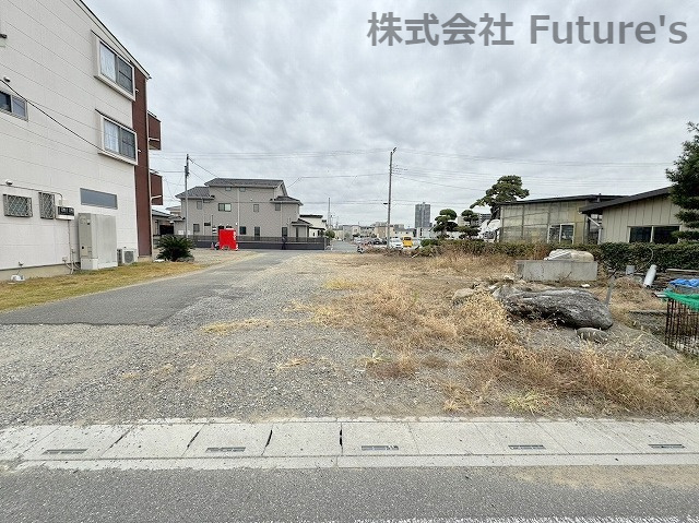 三郷市中央4丁目　建築条件無し　売地の外観|現況写真になります。