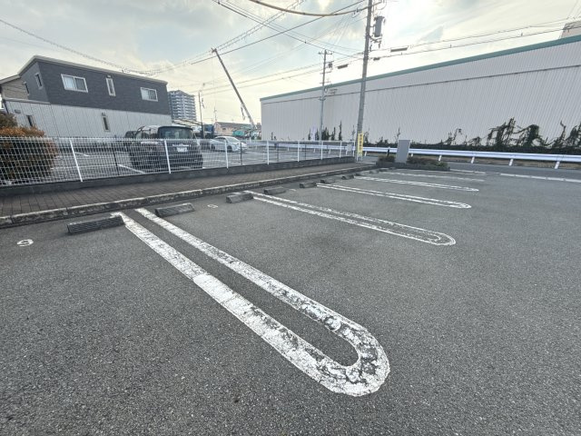 グレート　リバー・ｙの駐車場