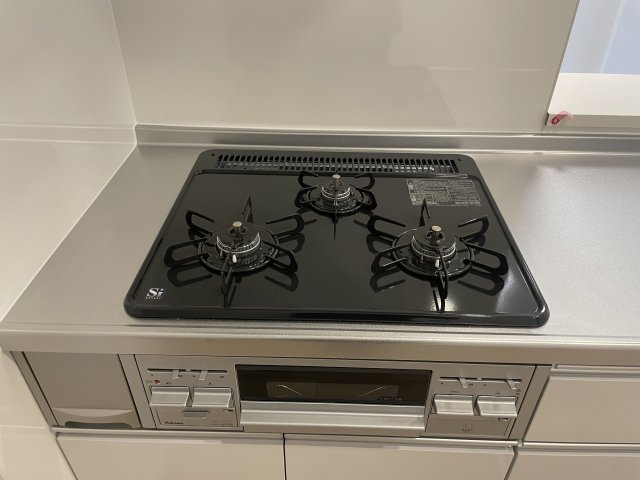 飾磨区妻鹿アパートのキッチン
