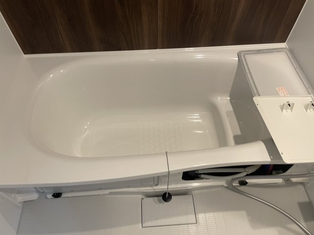 飾磨区妻鹿アパートの浴室