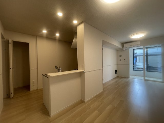 飾磨区妻鹿アパートの内装