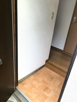 【玄関】 | 三鳩荘