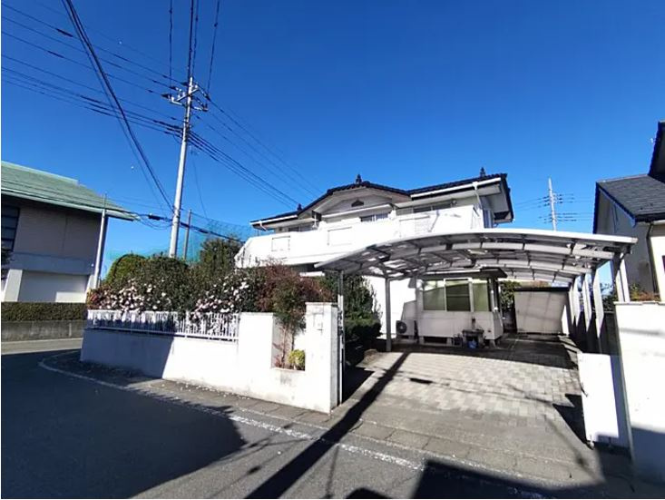 高崎市根小屋町　中古の前面道路含む現地写真