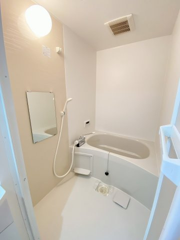 A・City常滑原松の浴室