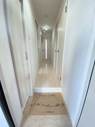 A・City常滑原松の玄関