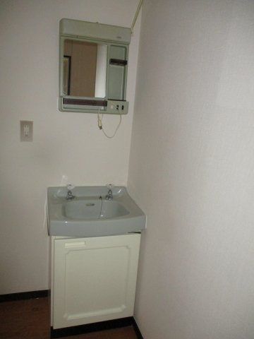 【洗面所】 | サンライフオズ