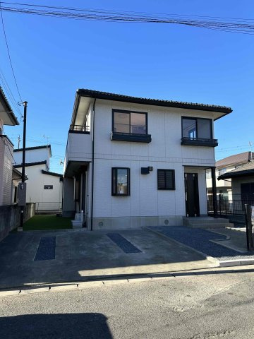 玉村町上之手　中古1780の前面道路含む現地写真