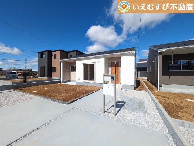 Livele Garden.S　上里町三町