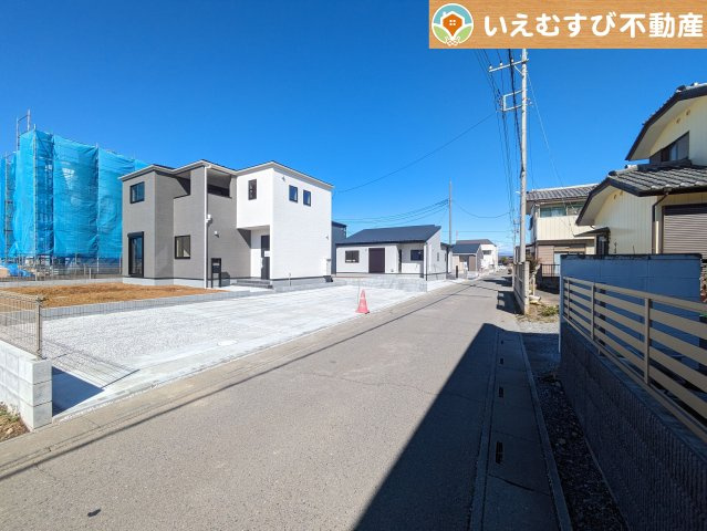 Livele Garden.S　上里町三町の前面道路含む現地写真