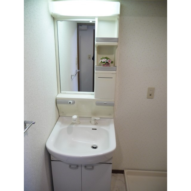 YMクレストの洗面所