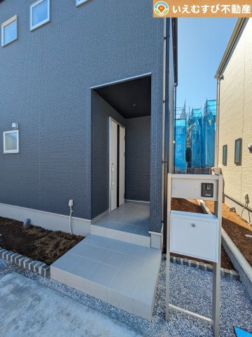 Livele Garden.S　上里町三町のエントランス