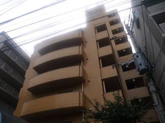 【外観】 | 【ダイアパレス大名第2】2024年2月リフォーム完成いたしました。少しでも気になる方はすぐにご連絡ください。住宅ローン・その他ご質問等いつでもお待ちしております。