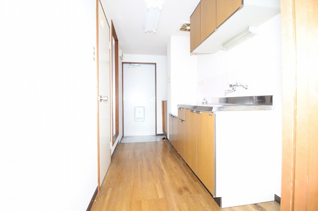 ドミール葛島のキッチン