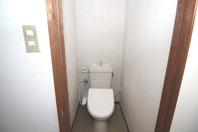 ドミール葛島のトイレ