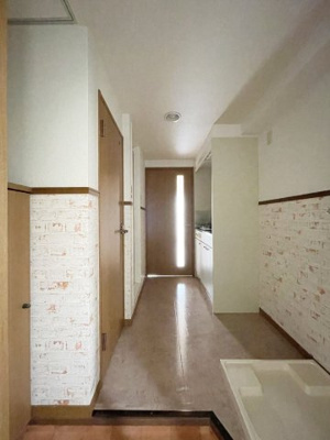 【玄関】 | ピュア県庁北 | 別号室の写真になります。現況優先。