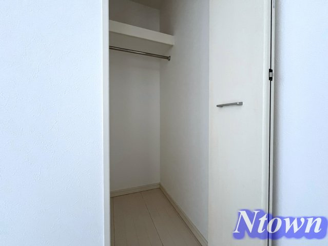 【収納】 | グランコンフォール米野Ⅲ | 大きなものも収納できそうです
