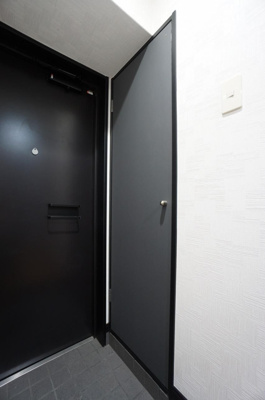 【玄関】 | ピュアドームプログレッソ天神 | 別号室の写真になります。現況優先。