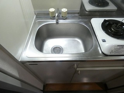 【キッチン】 | ピュアドームプログレッソ天神 | 別号室の写真になります。現況優先。