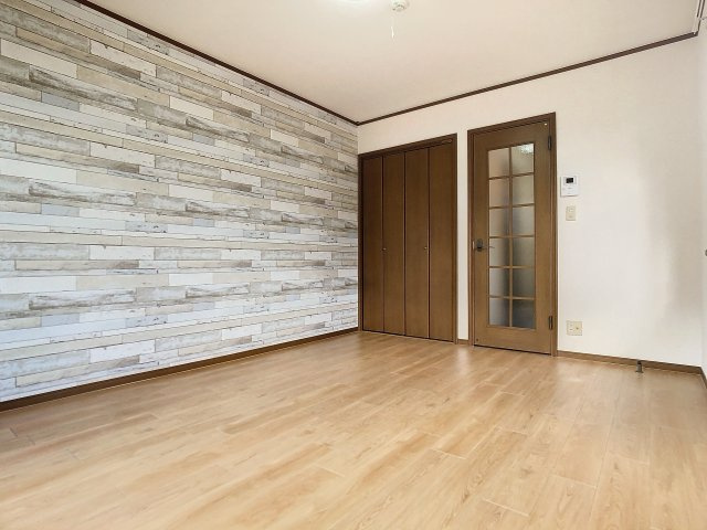 アーブル桜ケ丘の洋室