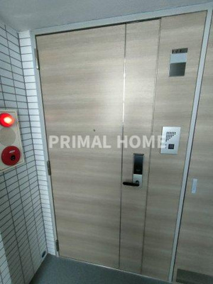 【玄関】 | ドゥ・クリヨン