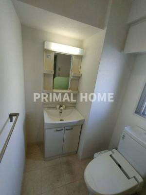 【洗面所】 | ドゥ・クリヨン | 同タイプのお部屋の写真です。