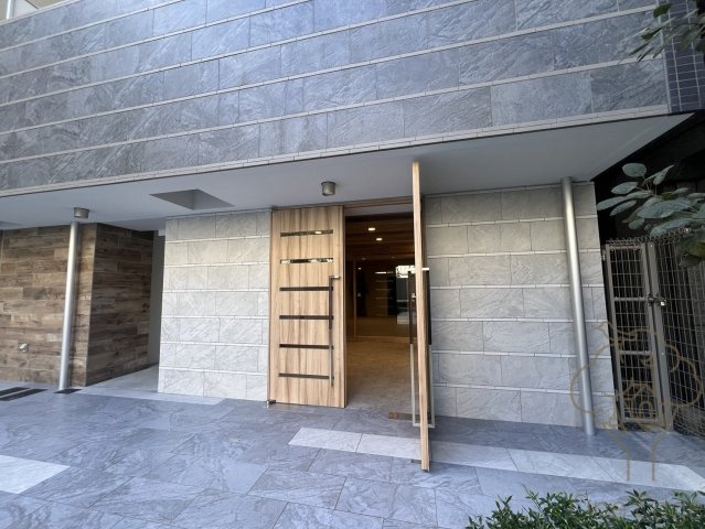 ACT DOORS天六のエントランス