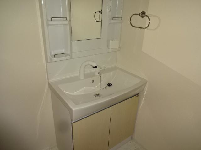 ロベリアチャコの洗面所|洗面