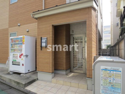 【エントランス】 | アークス三鷹