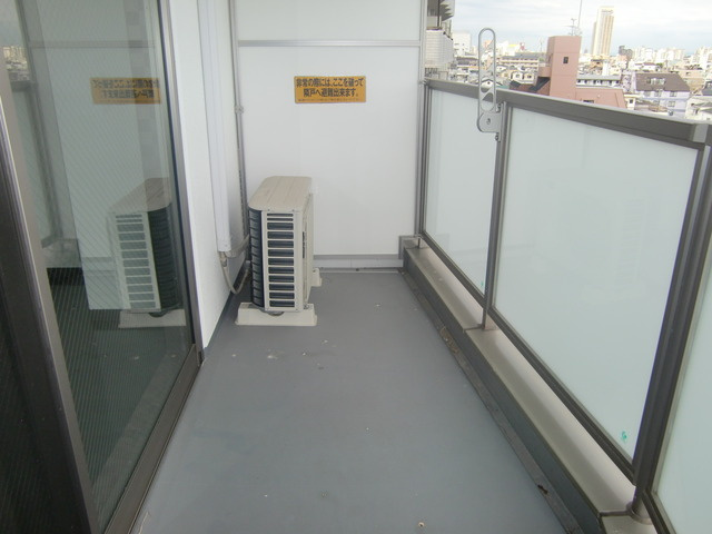 Dolce Vita 王子公園のバルコニー