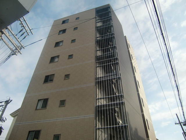 Dolce Vita 王子公園の外観