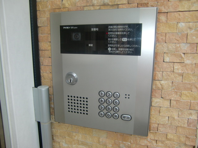 Dolce Vita 王子公園のセキュリティ|オートロック