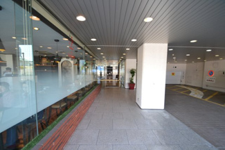 【エントランス】