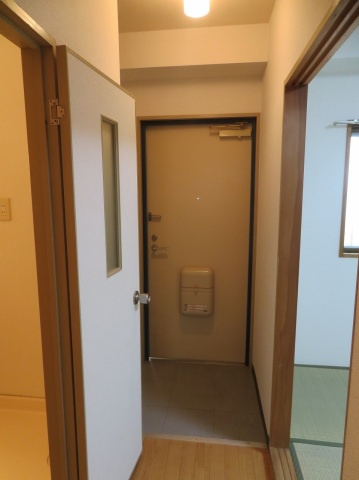 Mプラザ城東五番館の玄関