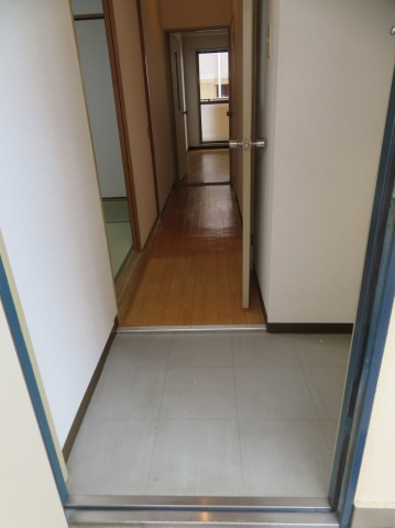 Mプラザ城東五番館の玄関